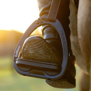 LeMieux® Vector Balance Stirrups
